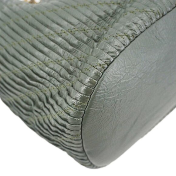 Chanel  Chevron Leather Drawstring Bucket Crossbody Bag Green - Picture 9 of 14